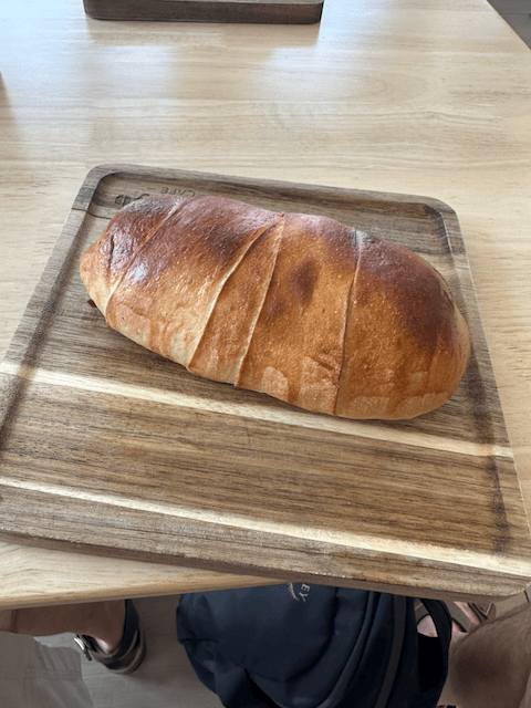 A traditional ham-and-cream-cheese cachito.